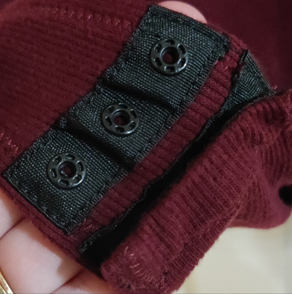 Maroon Madewell Mock Neck Puff Sleeve Bodysuit - Picture 4 of 6